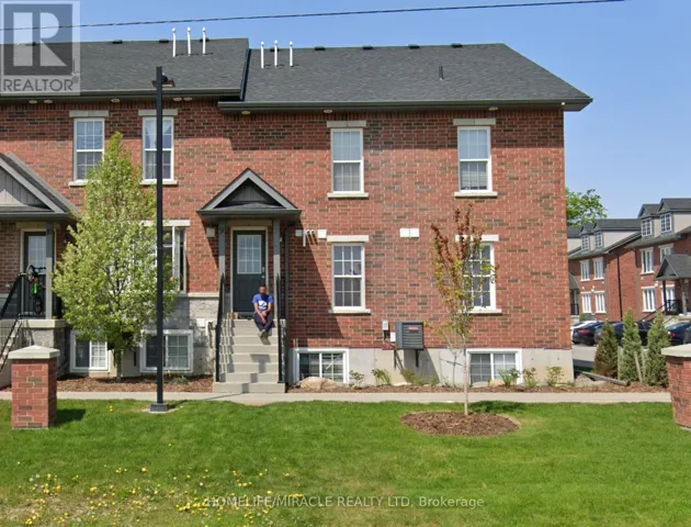 9 - 252 PENETANGUISHENE ROAD, Barrie (Georgian Drive), Ontario L4M7C2