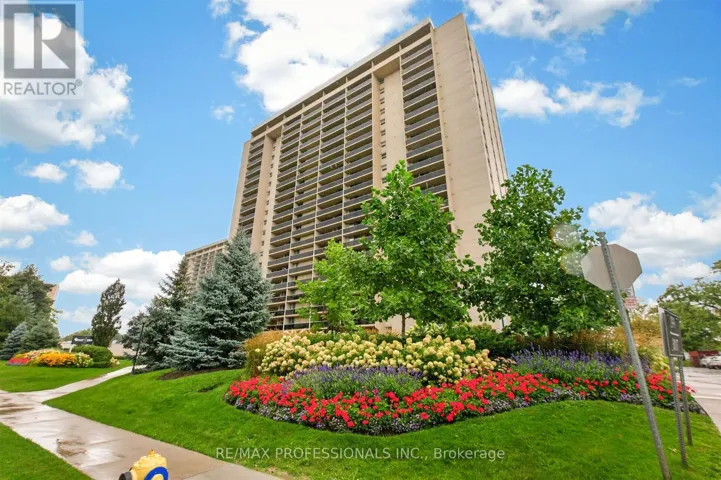 502 - 299 MILL ROAD, Toronto (Markland Wood), Ontario M9C4V9
