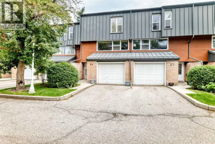 84 Brae Glen Lane SW, Calgary, Alberta T2W1B6