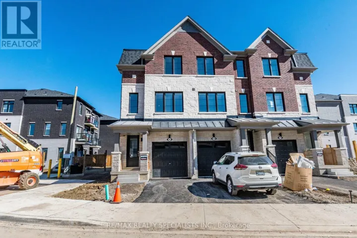 5966 SAIGON STREET, Mississauga (East Credit), Ontario L5V2V9