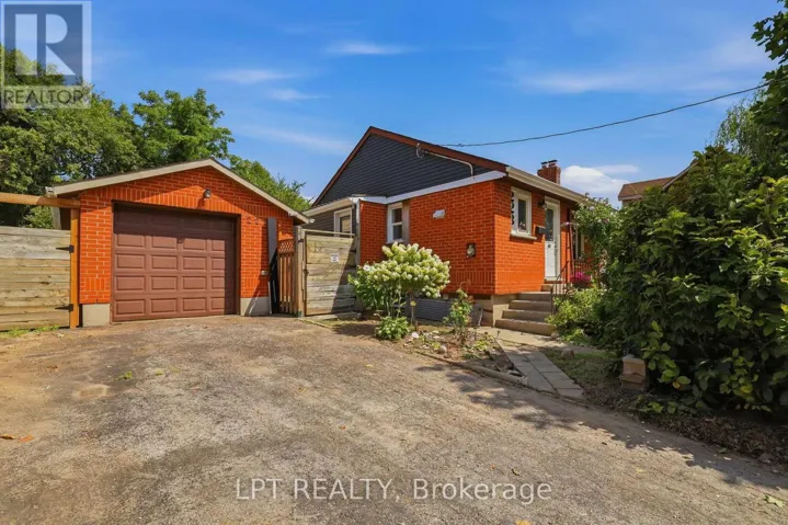 228 HIGHBURY AVENUE N, London East (East O), Ontario N5Z2W7