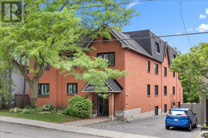 304 - 222 RUSSELL AVENUE, Ottawa, Ontario K1N7X5
