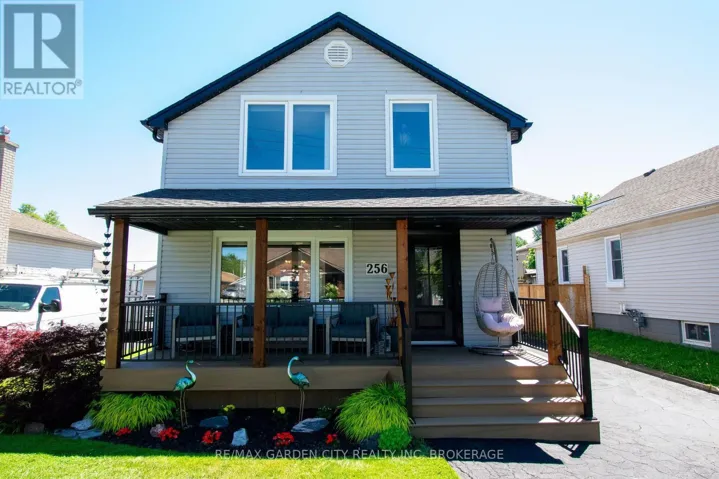 256 SCHOLFIELD AVENUE S, Welland (Lincoln/Crowland), Ontario L3B1N7