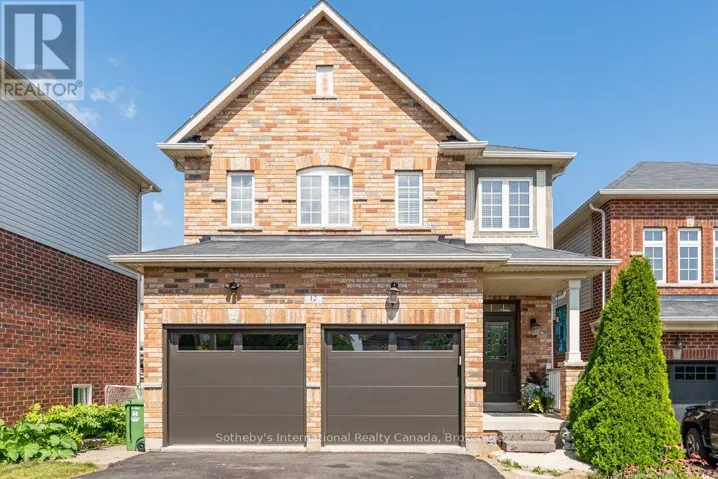 12 BOUSFIELD COURT, Hamilton (Waterdown), Ontario L0R2H1