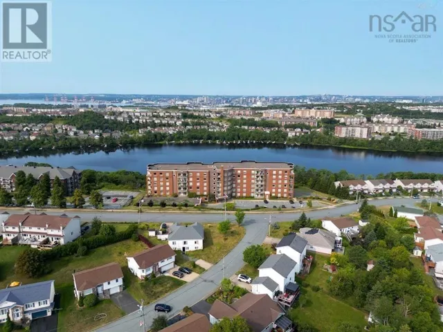406 77 Russell Lake Drive, Dartmouth, Nova Scotia B2W6R8