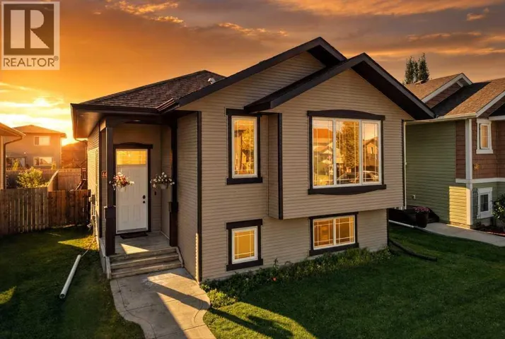 4407 54 Street, Rocky Mountain House, Alberta T4T0B2