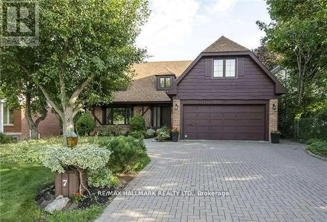 7 NEVADA AVENUE, Toronto (Newtonbrook East), Ontario M2M3N9