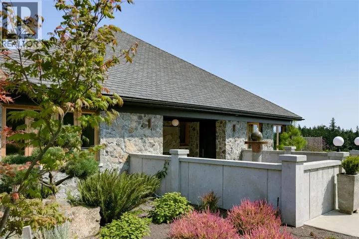 735 Arden Rd, Metchosin, British Columbia V9C4G2