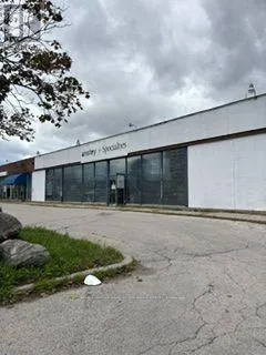 2480 LAWRENCE AVENUE E, Toronto (Dorset Park), Ontario M1P2R7