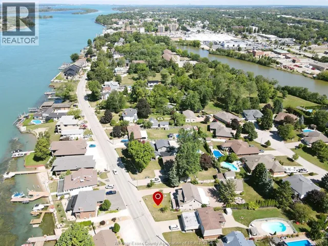 593 DALHOUSIE, Amherstburg, Ontario N9V2M2