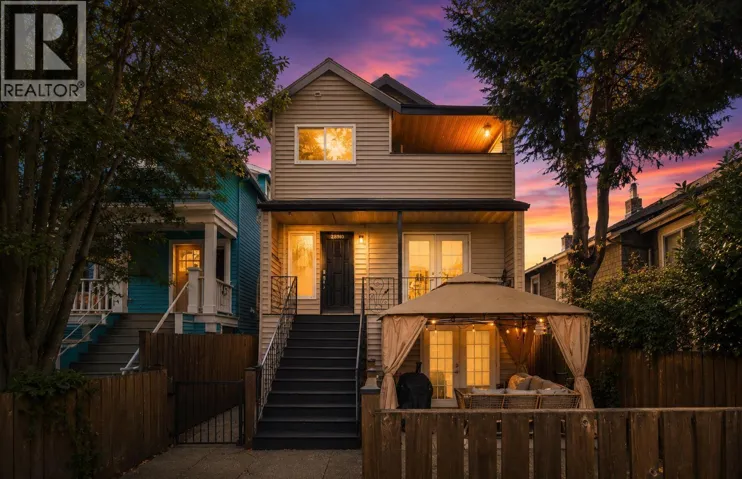 2890 W 8TH AVENUE, Vancouver, British Columbia V6K2B9