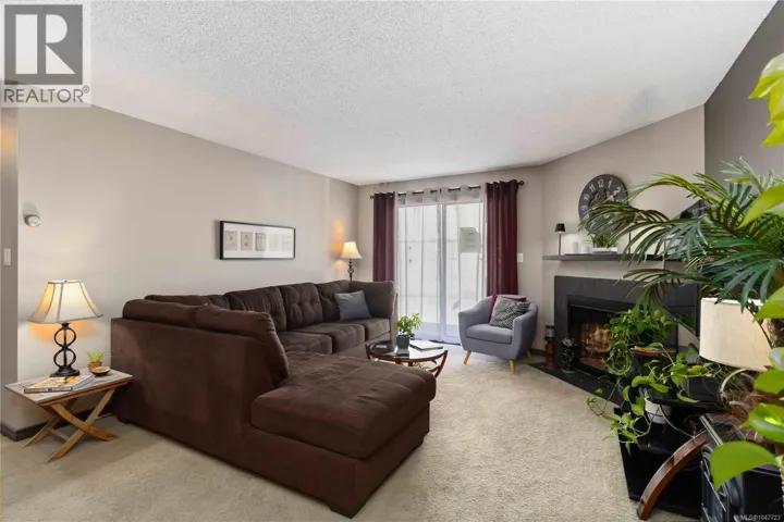 314 3255 Glasgow Ave, Saanich, British Columbia V8X4S4
