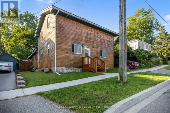 35 ANN STREET, Ingersoll (Ingersoll - South), Ontario N5C2E9