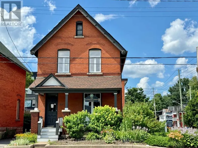 4 - 317 CATHERINE STREET, Ottawa, Ontario K1R5T4