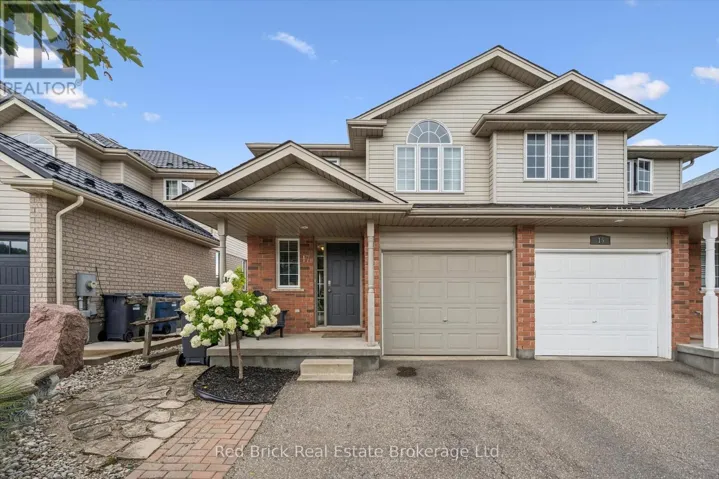 17 DAVISON DR, Guelph (Grange Road), Ontario N1E0C1