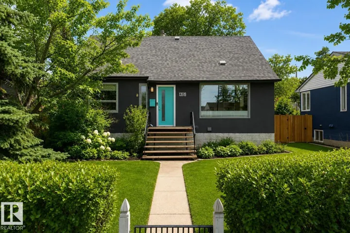 13519 110 A AV NW, Edmonton, Alberta T5M2M8