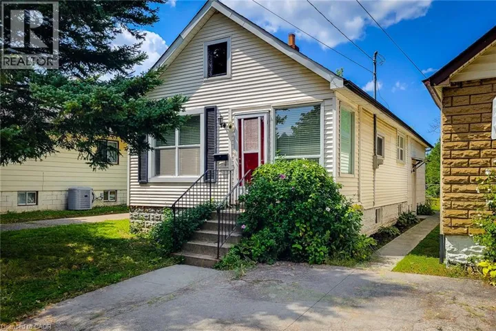 224 EAST 8TH Street, Hamilton, Ontario L9A3L8