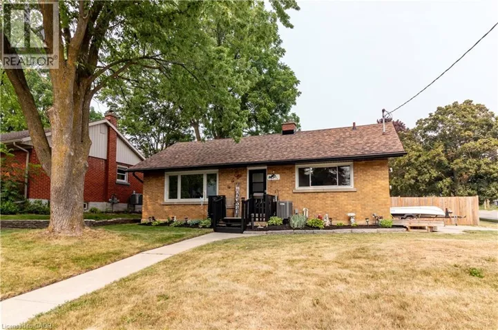 124 DOVER Street, Waterloo, Ontario N2J1Z6