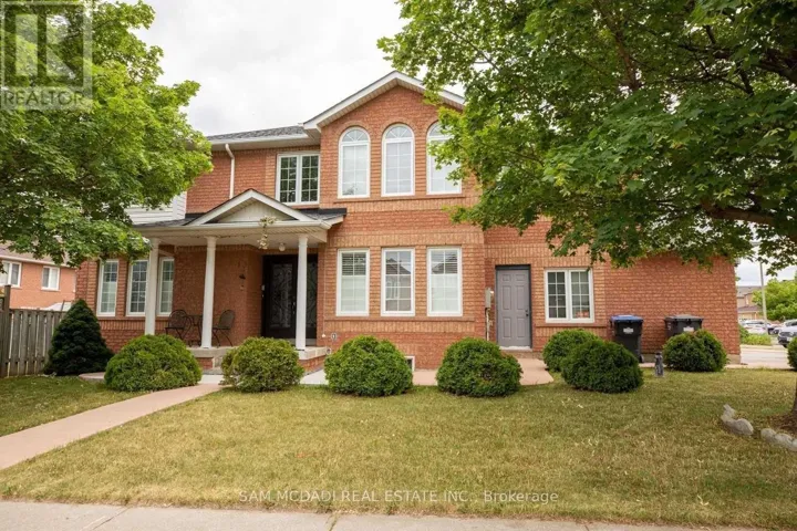 19 STERRITT DRIVE, Brampton (Fletcher's West), Ontario L6Y5E4