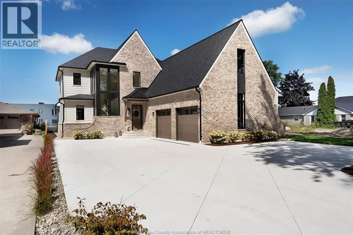 457 ARLINGTON BOULEVARD, Tecumseh, Ontario N8N2K1