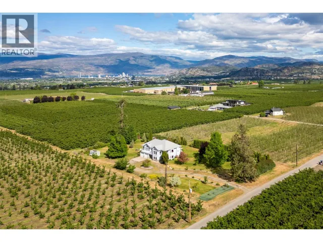 3520 Fitzgerald Road, Kelowna, British Columbia V1W4G5