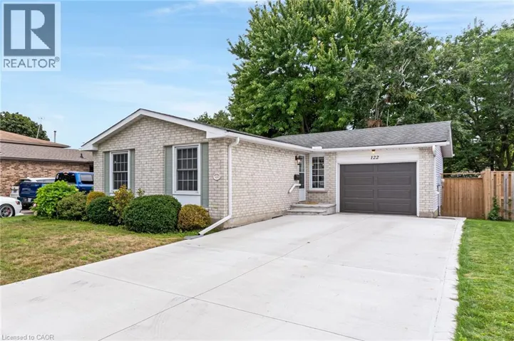 122 FOXRIDGE Drive, Cambridge, Ontario N3C3M8