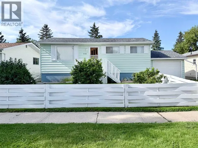 5536 Wagoner Crescent, Whitecourt, Alberta T7S1A8