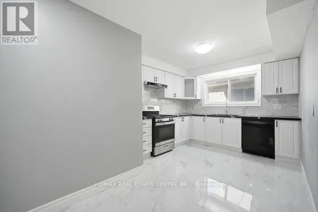 53 FARMHILL COURT, Toronto (Rouge), Ontario M1B2M1