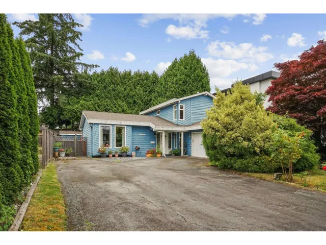 12737 DRUMMOND PLACE, Surrey, British Columbia V3V6G4