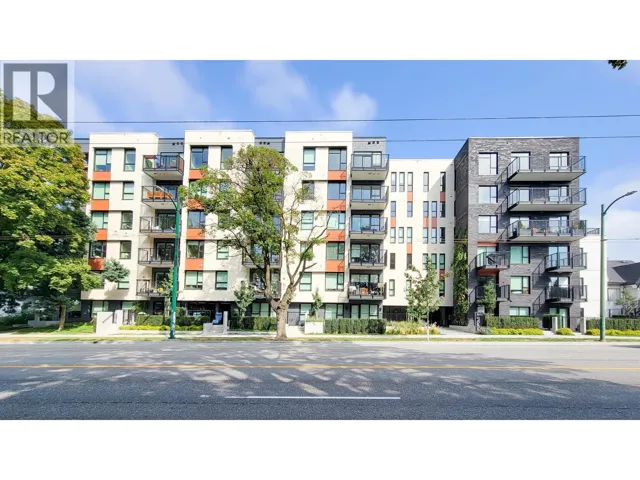 401 2235 E BROADWAY, Vancouver, British Columbia V5N0J5