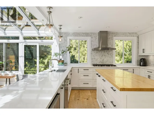 29 3295 SUNNYSIDE ROAD, Anmore, British Columbia V3H4Z4