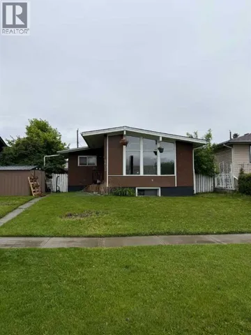 4603 Edmonton Trail NE, Calgary, Alberta T2E3V7