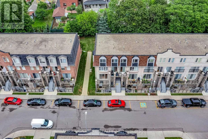 2142 - 105 GEORGE APPLETON WAY N, Toronto (Downsview-Roding-CFB), Ontario M3M0A2