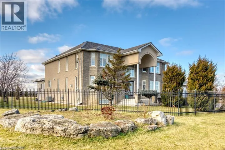 283 SECOND Road E, Stoney Creek, Ontario L8J3J1