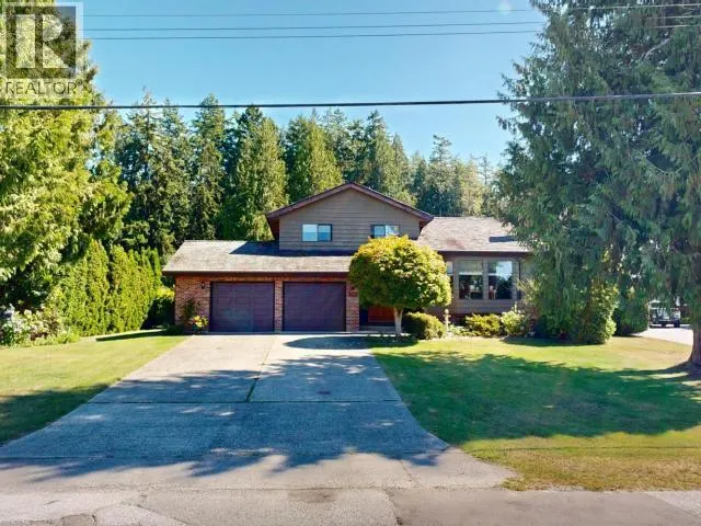 3700 MACKENZIE AVE, Powell River, British Columbia V8A3E8