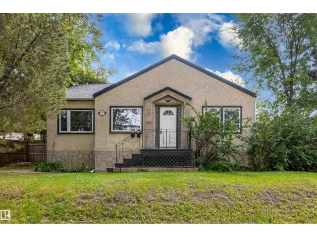 12811 117 AV NW, Edmonton, Alberta T5M3H2
