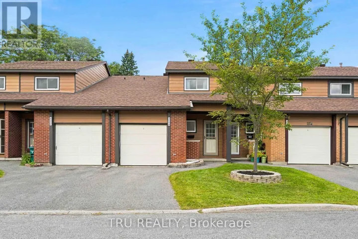 2154 ORIENT PARK DRIVE, Ottawa, Ontario K1B4V9