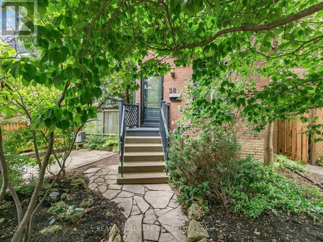 28 CONDOR AVENUE, Toronto (Blake-Jones), Ontario M4J3M8