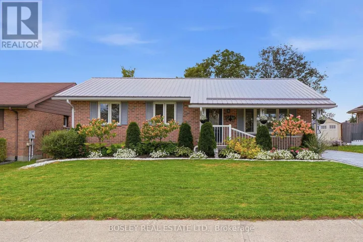 15 WILSON AVENUE, Kawartha Lakes (Lindsay), Ontario K9V5S1