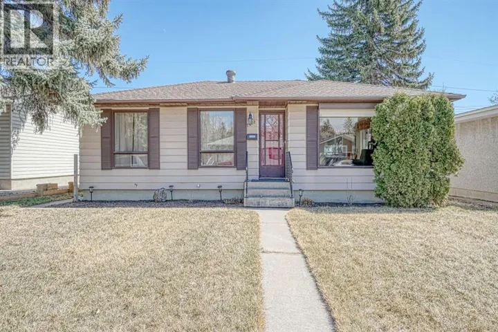 7412 Fleetwood Drive SE, Calgary, Alberta T2H0X1