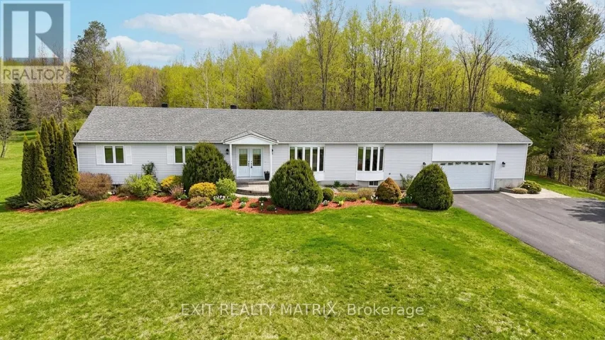 8329 RODNEY FARM DRIVE, Ottawa, Ontario K0A2P0