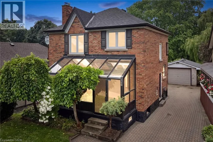 228 WATERLOO Street, Kitchener, Ontario N2H3W1