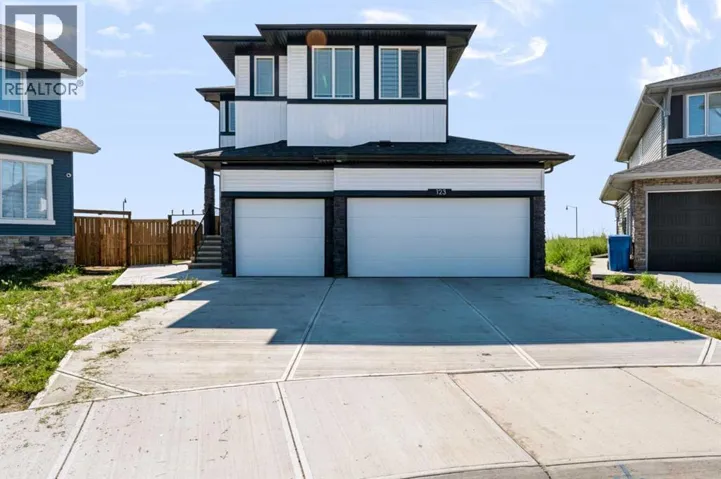 123 Dawson Dock Cove, Chestermere, Alberta T1X2W9