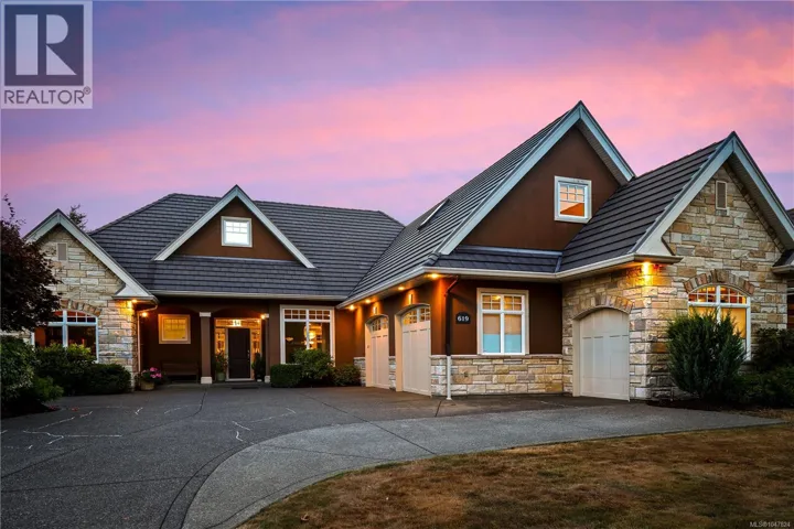 619 Crown Isle Dr, Courtenay, British Columbia V9N8R5