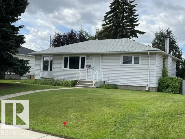 10332 47 ST NW, Edmonton, Alberta T6A1Z7