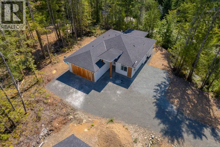 8423 Sander Dr, Port Alberni, British Columbia V9Y9E3