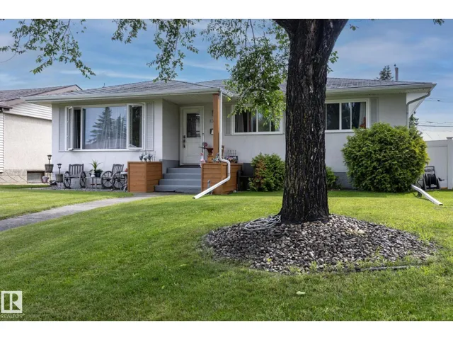 10623 75 ST NW, Edmonton, Alberta T6A2Z8
