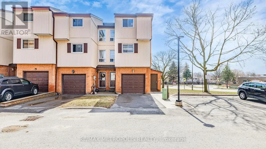 19 - 601 GALAHAD DRIVE, Oshawa (Eastdale), Ontario L1K1L9