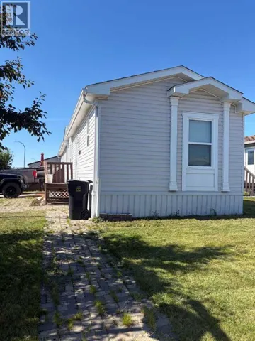 8902 89 Street, Grande Prairie, Alberta T8X0G1