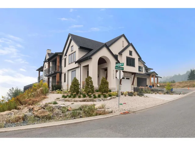 51005 BOULDER DRIVE, Eastern Hillsides, Chilliwack, British Columbia V4Z0E8